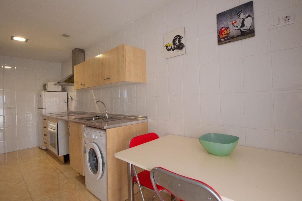 Mequedo Avenida Zaragoza Apartment