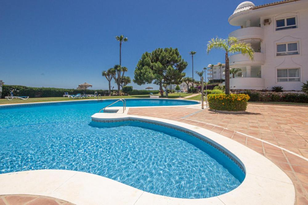 Wonderful 2 Bed With Stunning Sea Views * Sitio de Calahonda