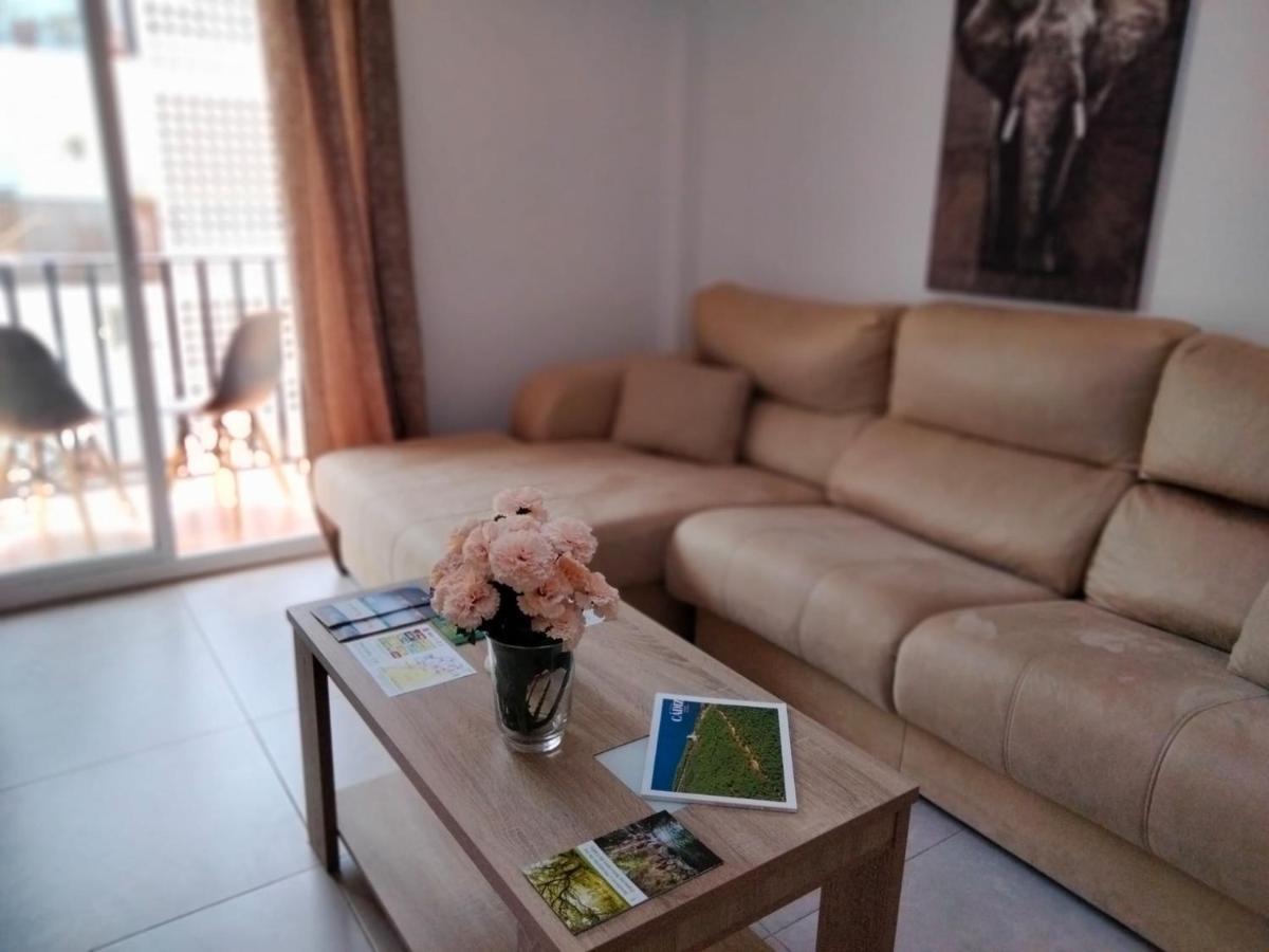 Apto. Escolano, Playa De La Cachucha. Wifi, A/c Apartamento