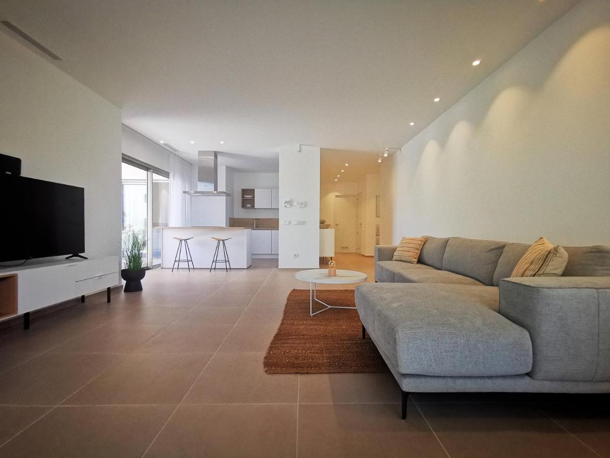 Brand New Surrounded By Tropical Gardens! Apartamento *