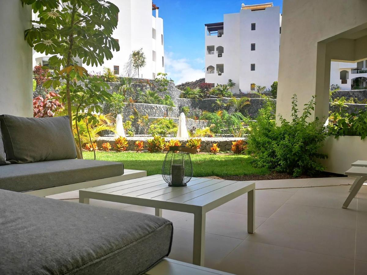 Brand New Surrounded By Tropical Gardens! Palm-mar