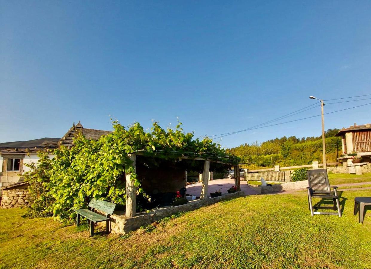 Casa Pereiro Playa De Esteiro Holiday home *