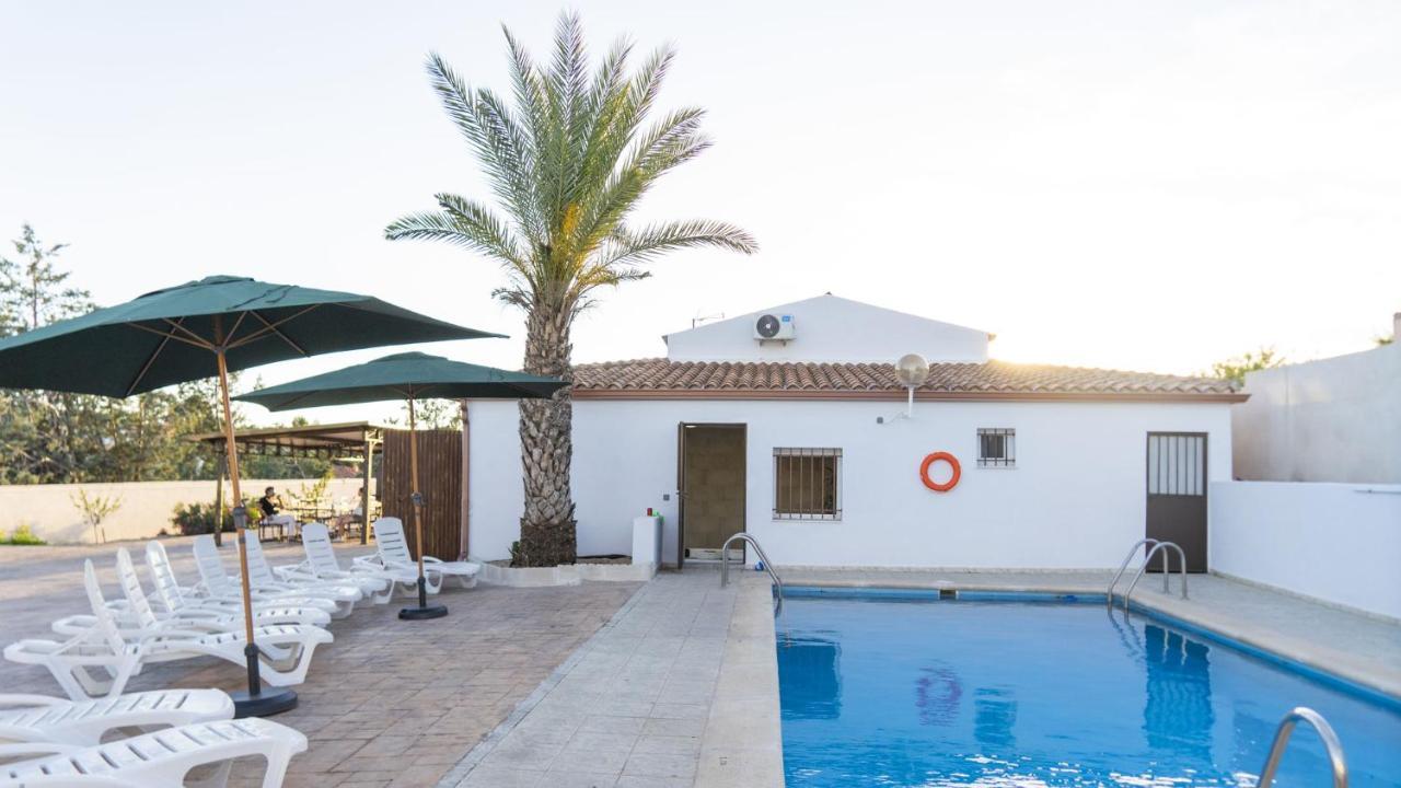 Tres Hermanas Villa