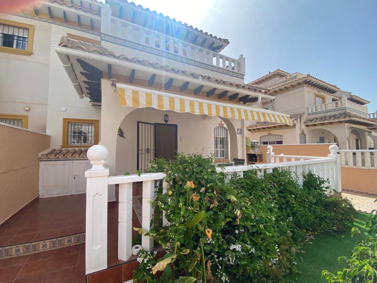 Lomas De Cabo Roig *