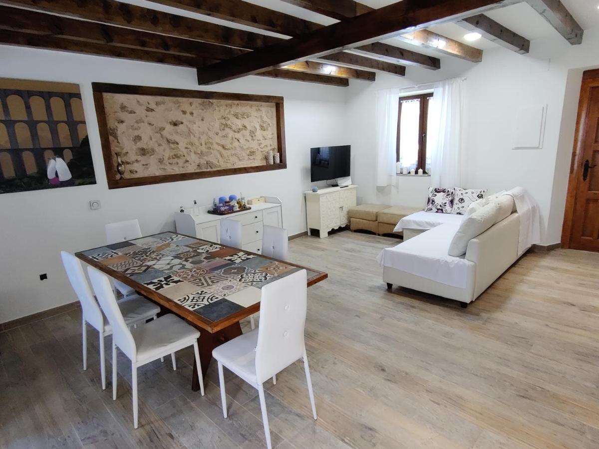 Casa rural Cigüeñas De Navillas *