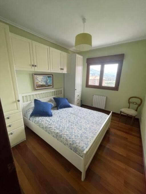 Bonito Apartamento Con Piscina Apartamento *