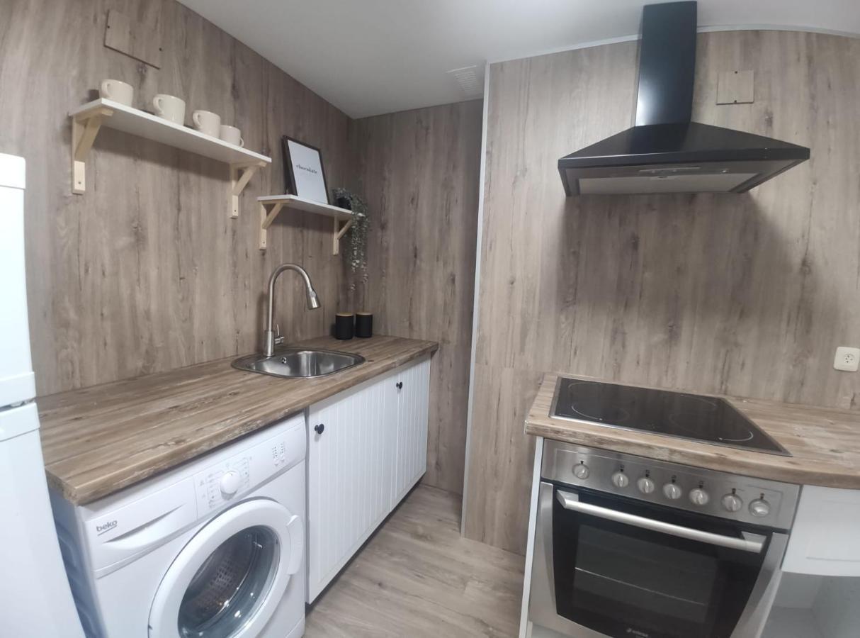 Apartment Cameros