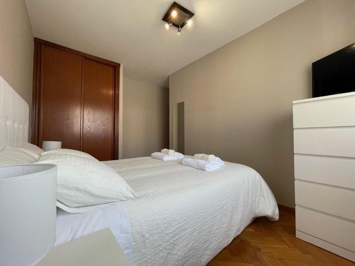 Housingcoruña Rosales *