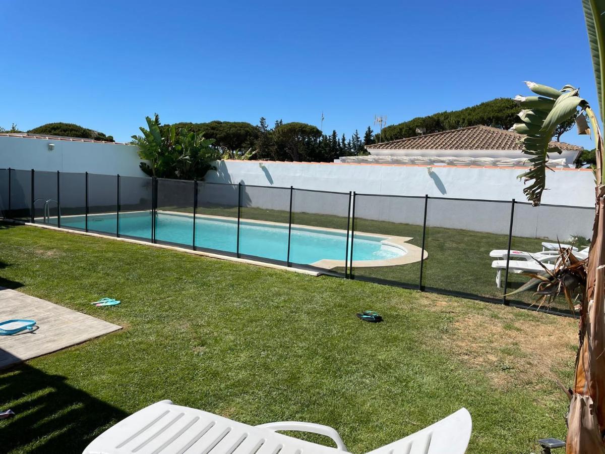 Сasa de vacaciones El Pinar, Muy Cerca Del Mar, Y Con Piscina Privada Chiclana de la Frontera
