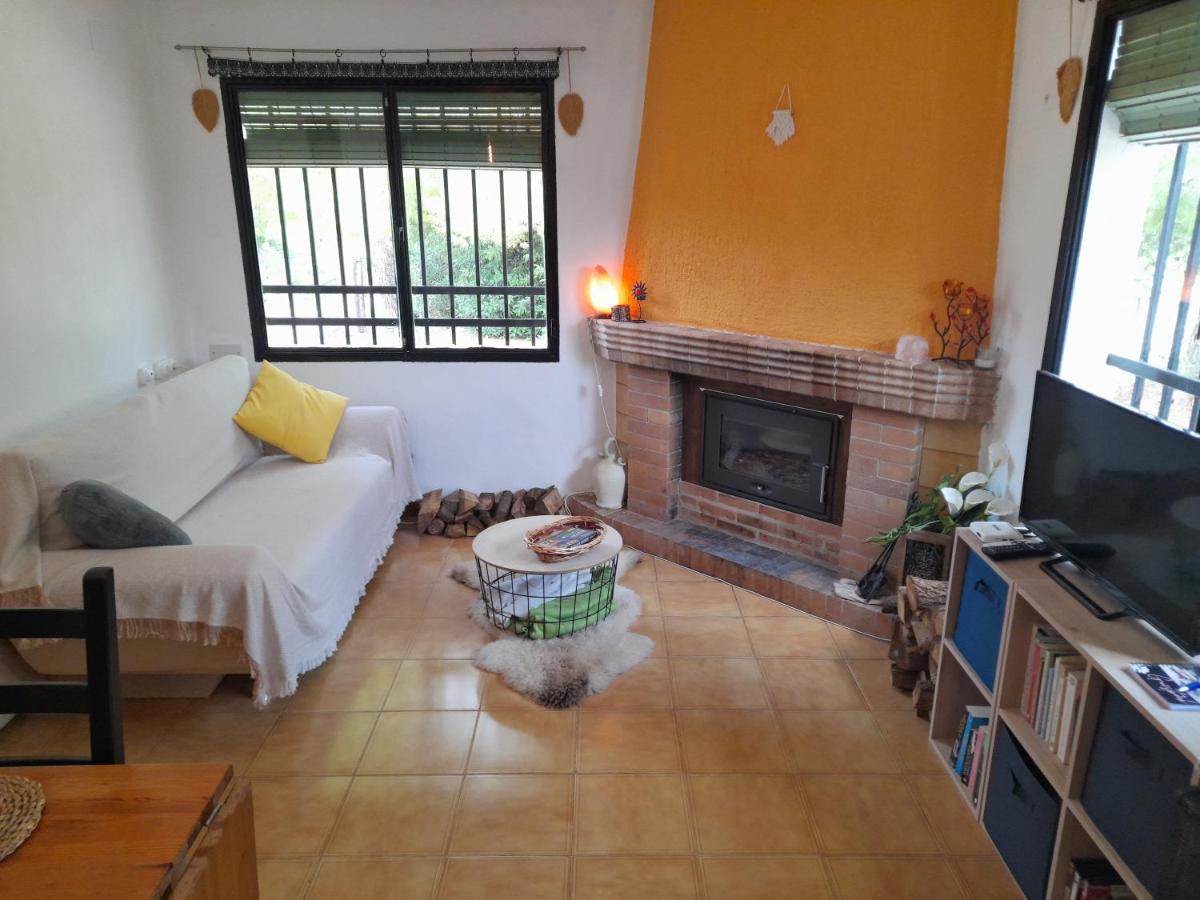 Casa Carmen - Casa Rural Con Piscina Grande - Relajarse Y Desconectar Сasa de vacaciones *