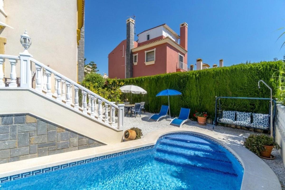 Villa Escapada Feliz