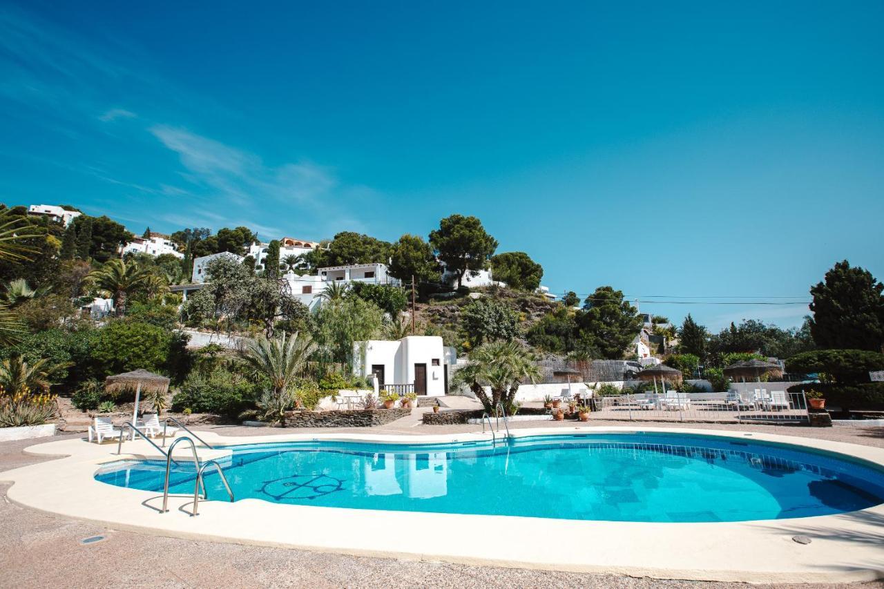 House With Terrace, Amazing Views And Private Shared Pool Holiday home *