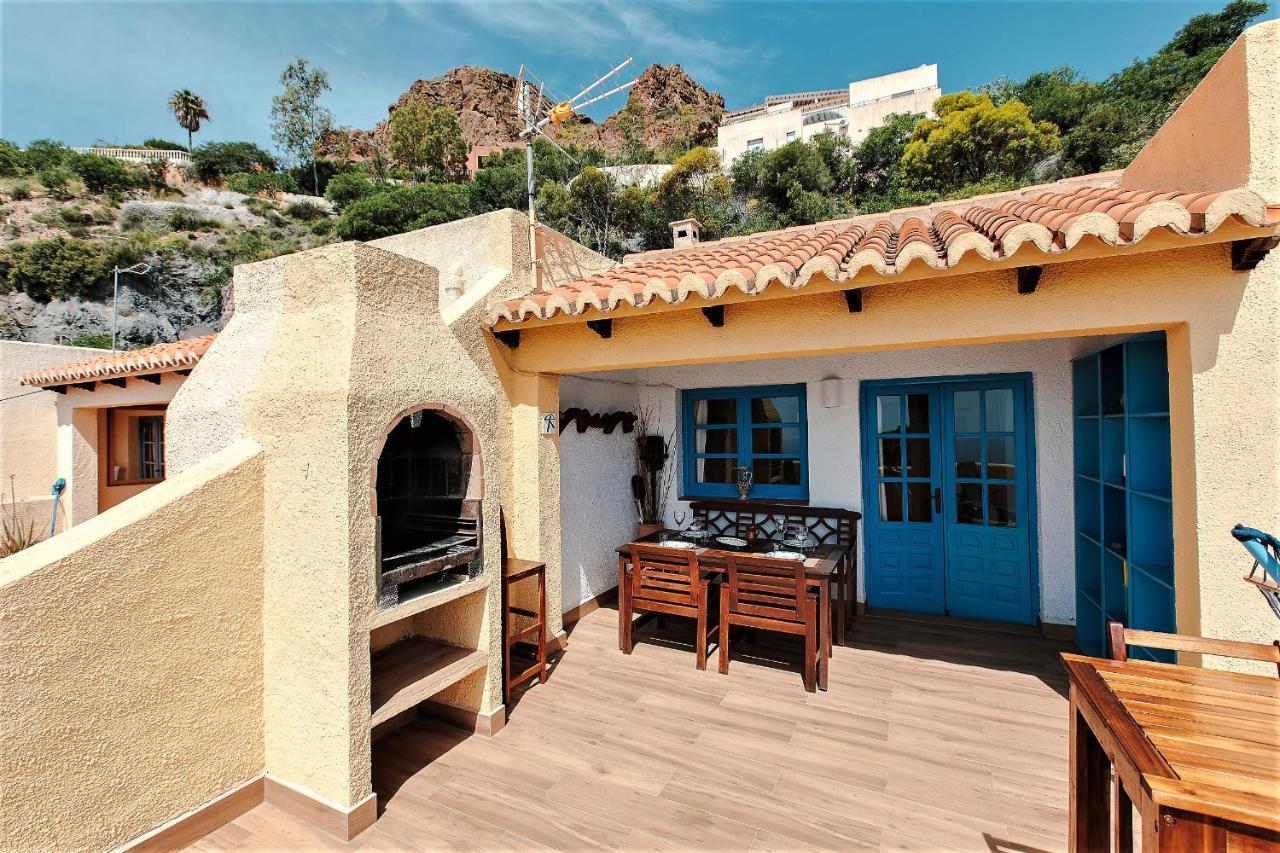 House With Terrace, Amazing Views And Private Shared Pool Mojacar
