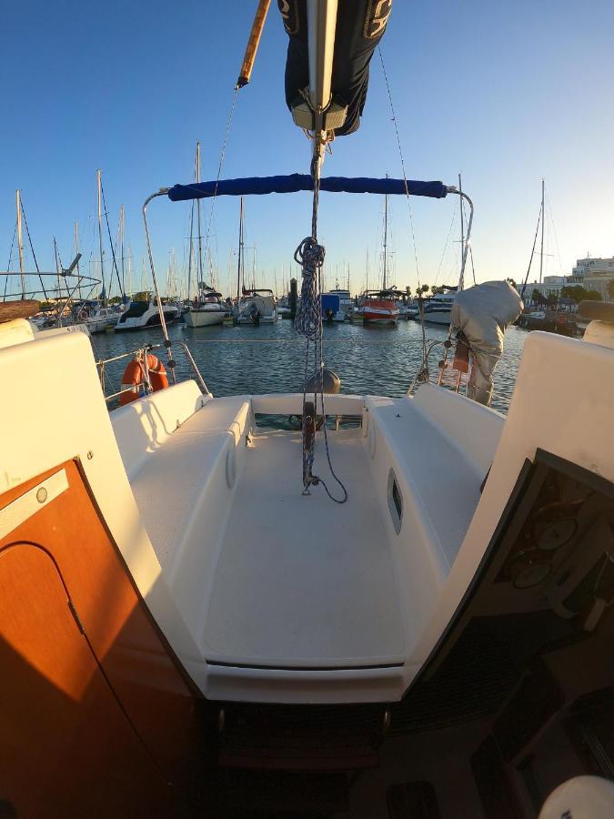 Botel Navegamos Hoy Ayamonte