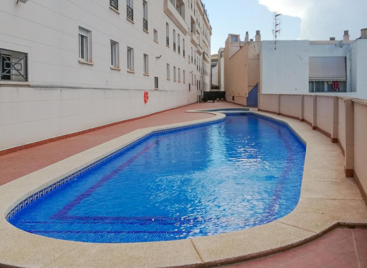 Con Amplia Terraza Y Piscina - Bahía Apartamento Calpe