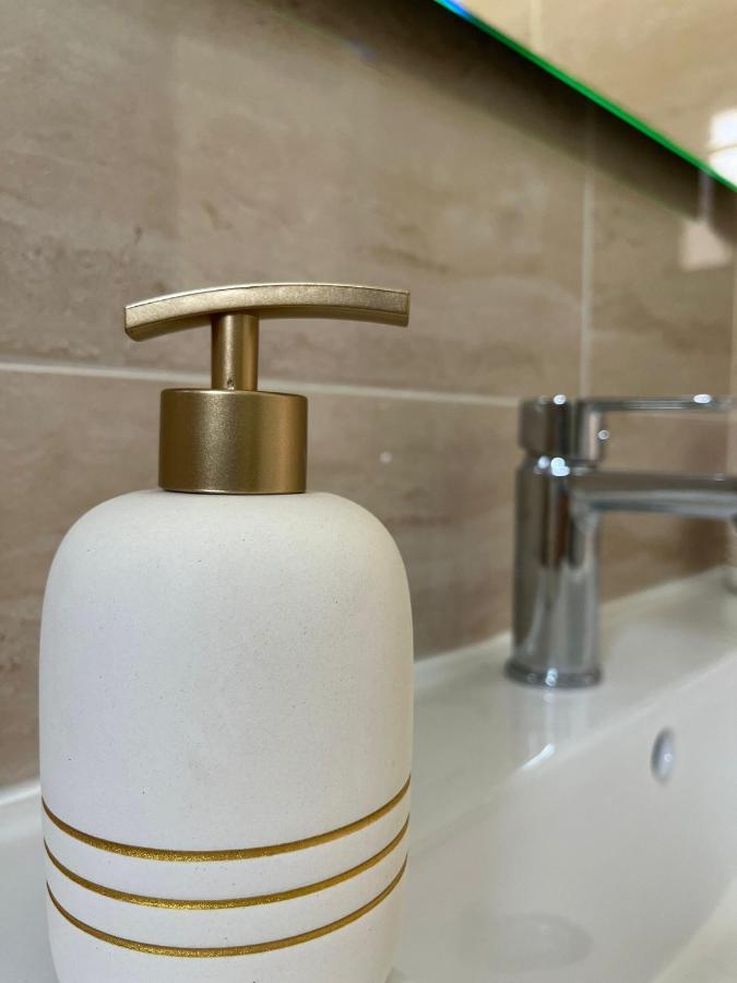 Apartamento Estupendo En Estación-centro, Wifi, Agua Por Osmosis