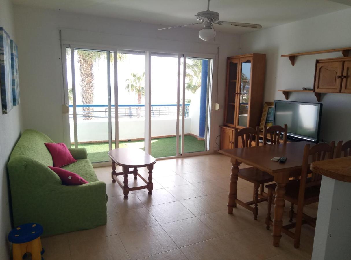 Primera Linea...increible Apartamento. Carboneras