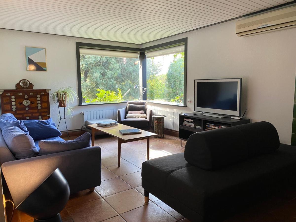Main Villa: La Bruguera De Púbol Villa *