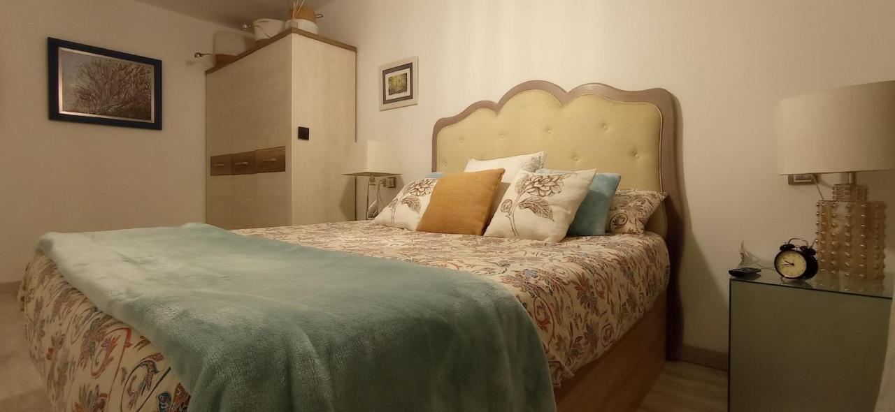 Apartamento La Escalerona Con Vistas Al Mar Apartamento *