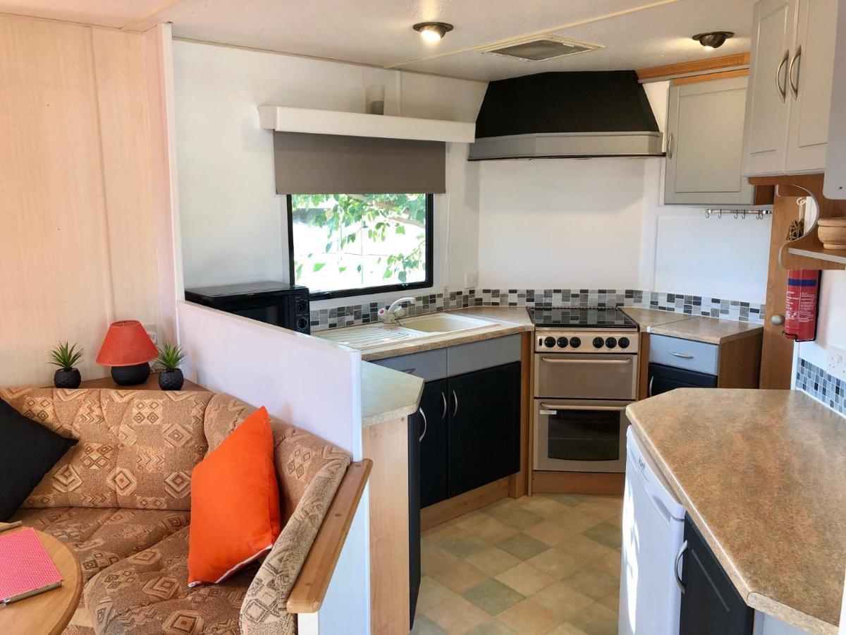 Maestrat Park Static Homes, Motorhomes, Caravans & Tents Campsite *