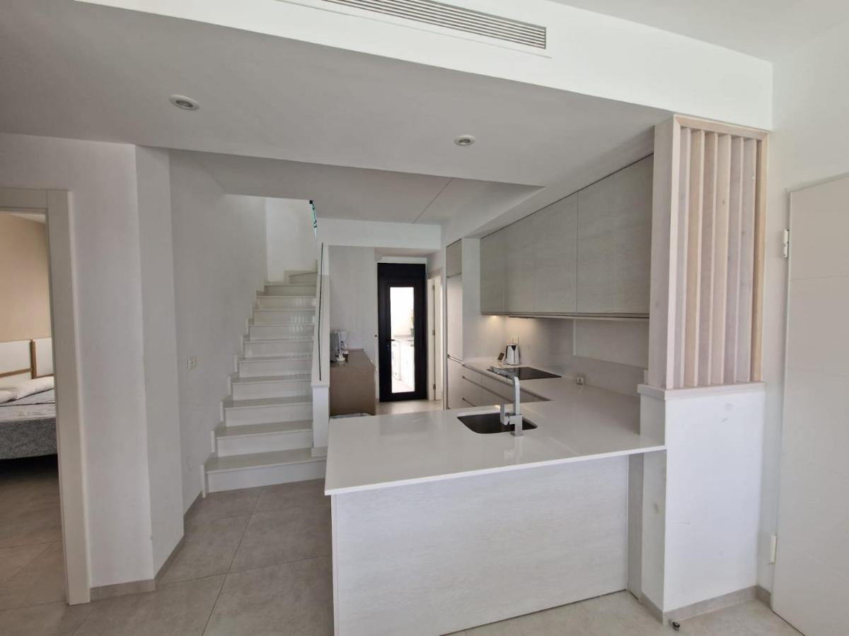 Villa Premium Strandnaera Lo Pagan -byggd 2020 *