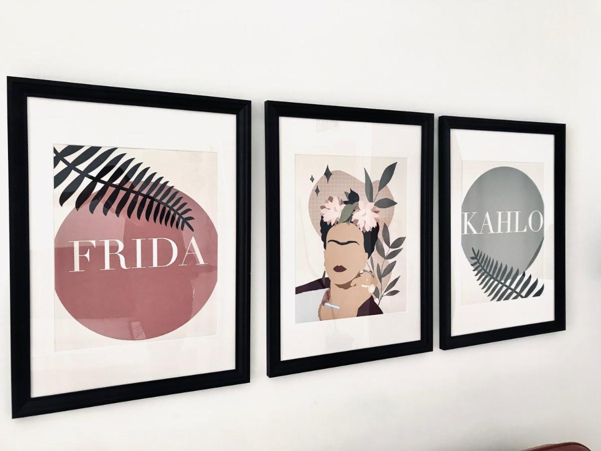 Elite - Art Collection - Frida Apartment