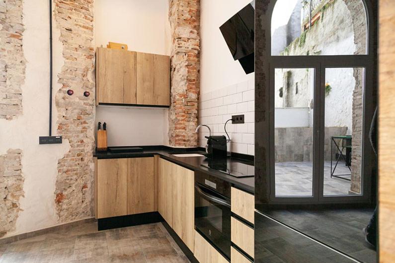 Apartment Bocairenthomes, En Pleno Centro De Bocairent, Con Piscina Y Parking Privado Bocairent