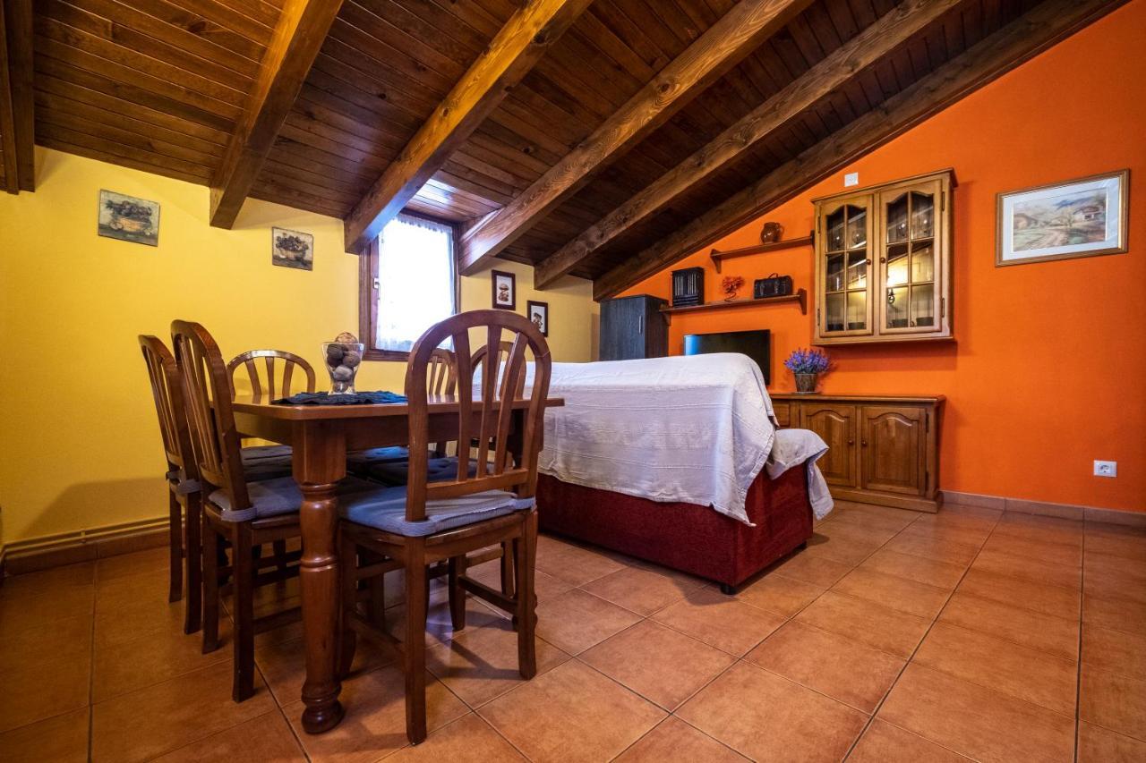 Castell Apartment