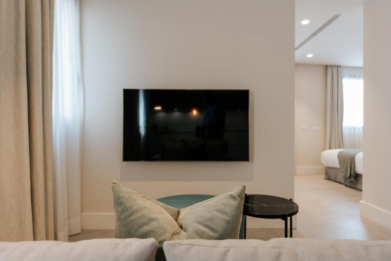 Dock 1 Apartment