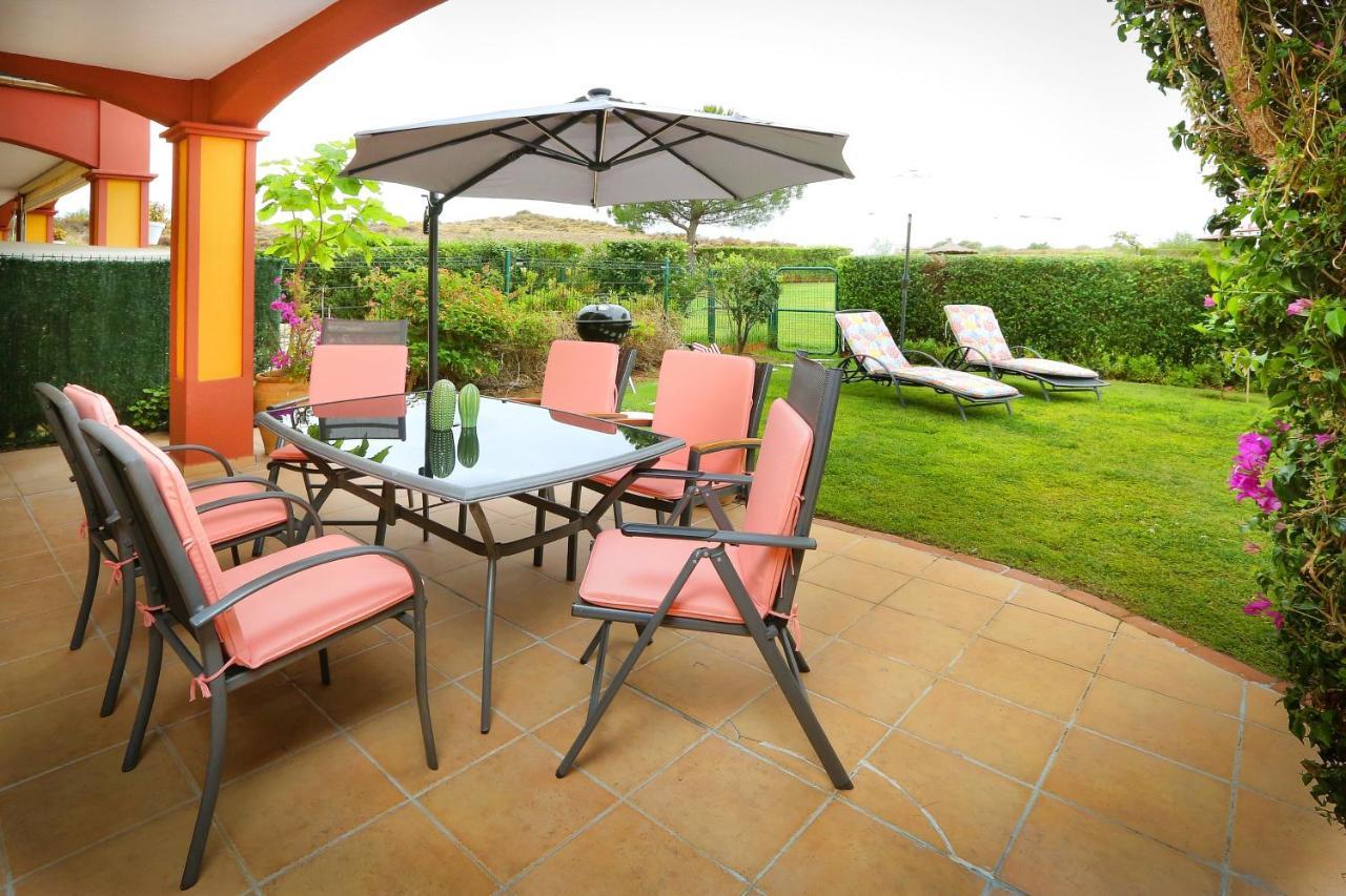 Pura Villa- Buganvillas *