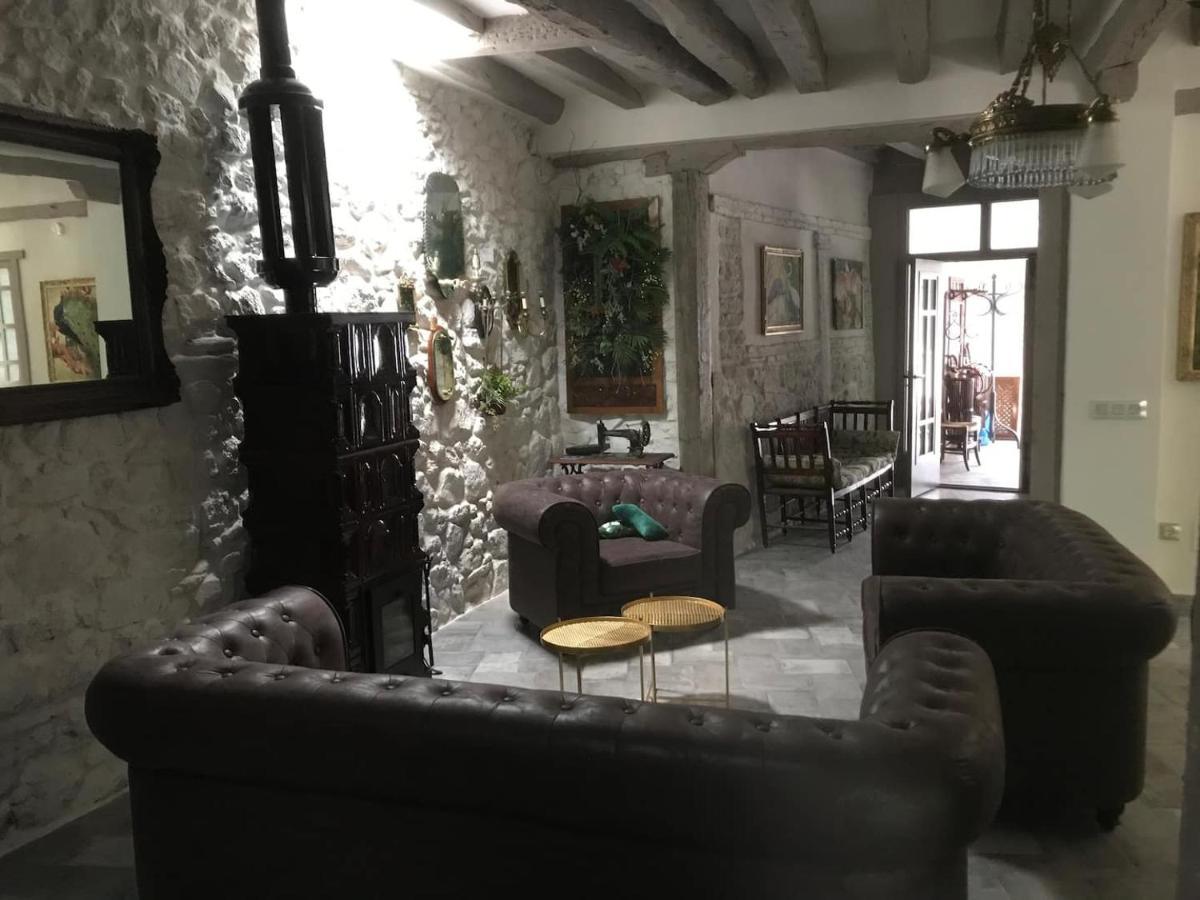 La Casona Del Tio Pedro Holiday home Cadalso de los Vidrios