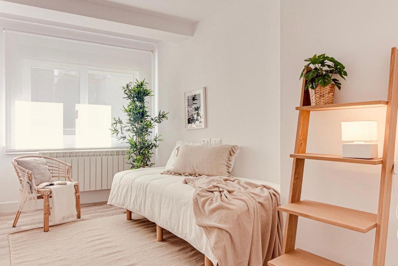 Main Street Deluxe Apartment *