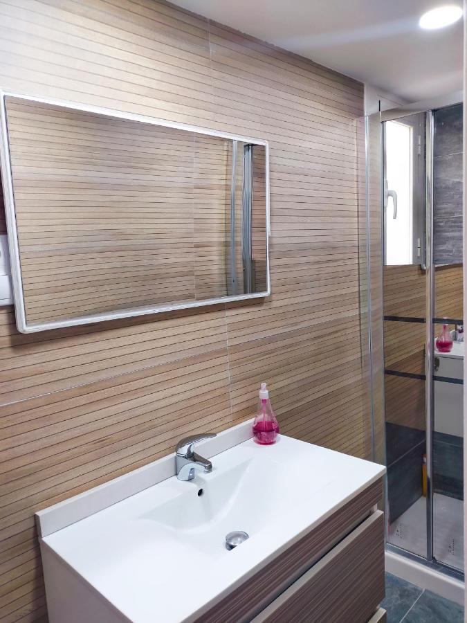 Apartment La Llave Del Centro De Logrono, Vino Crianza Y Desayuno Incluido *