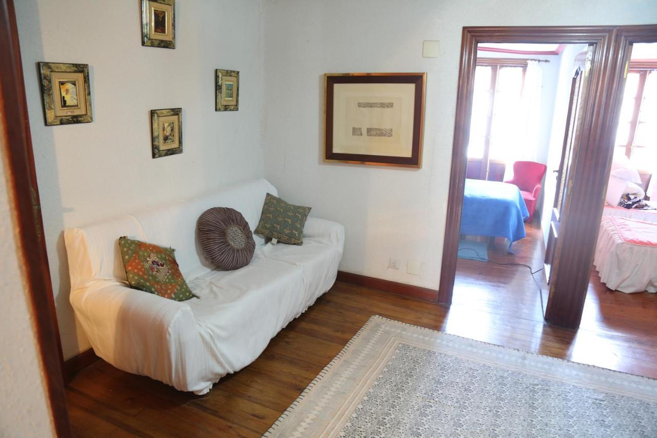 Dobles En Casa Villanueva (Cantabria)