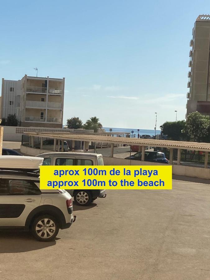 Beachside Studios: Ground Floor Retreat With Bikes & Water Sports * La Manga del Mar Menor