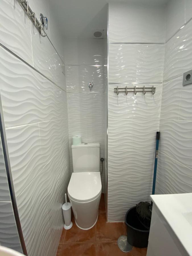 Apartment Beachside Studios: Ground Floor Retreat With Bikes & Water Sports *