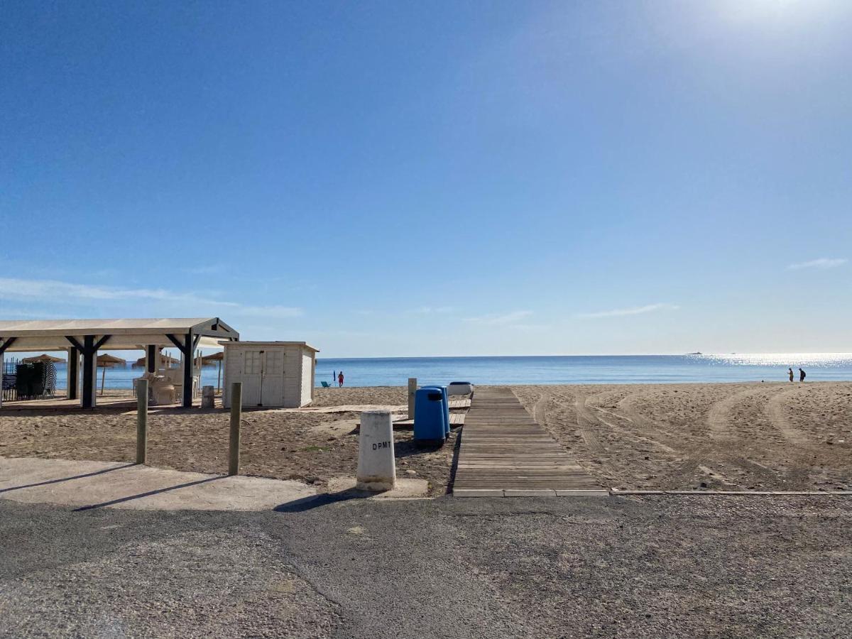 Apartment Beachside Studios: Ground Floor Retreat With Bikes & Water Sports La Manga del Mar Menor