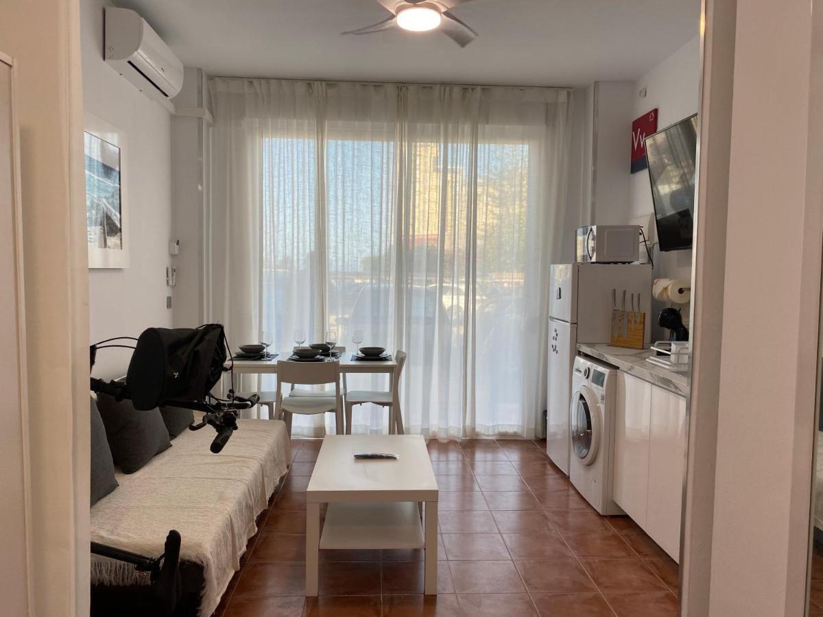Apartment Beachside Studios: Ground Floor Retreat With Bikes & Water Sports La Manga del Mar Menor