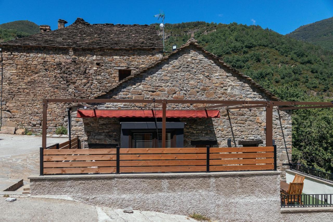 Country house La Borda De Chelis
