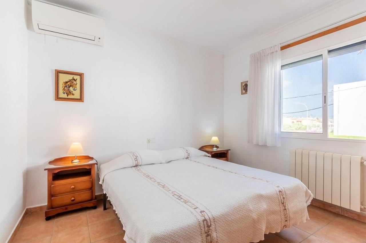 Holiday home 90m2, Airco 2, Pool 5x10, Sandy 200m, Wifi, Carport For 2 Cars.