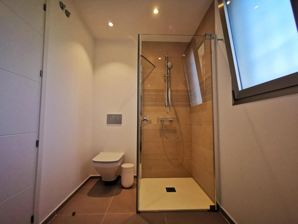 Brand New Surrounded By Tropical Gardens! Palm-mar