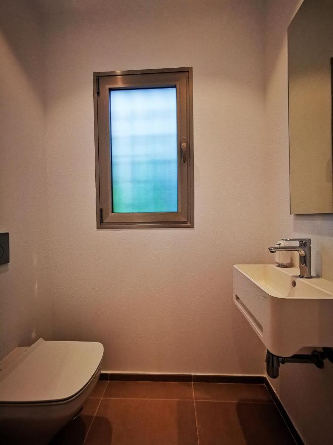 Apartment Brand New Surrounded By Tropical Gardens! *
