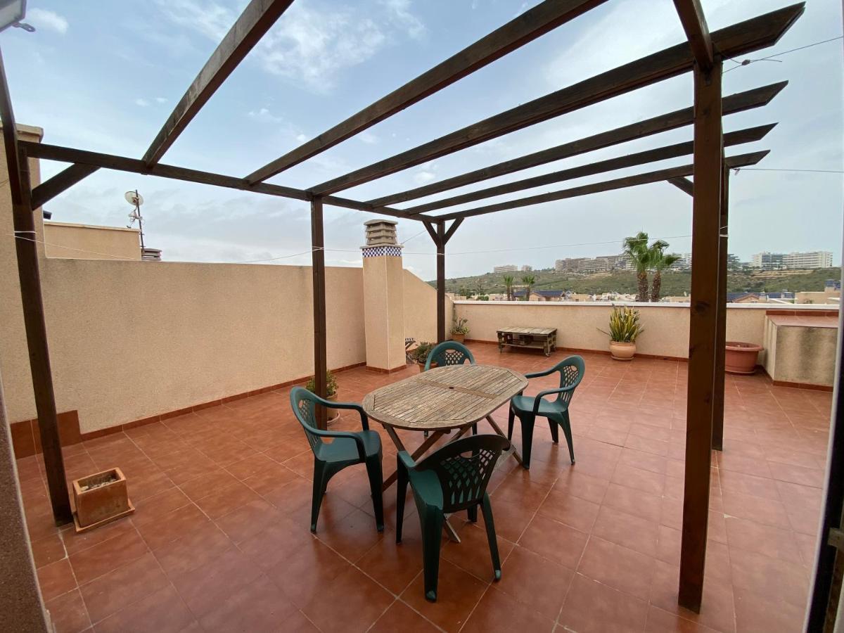 Bungalow Con Piscina Y Solarium Con Barbacoa Apartment *