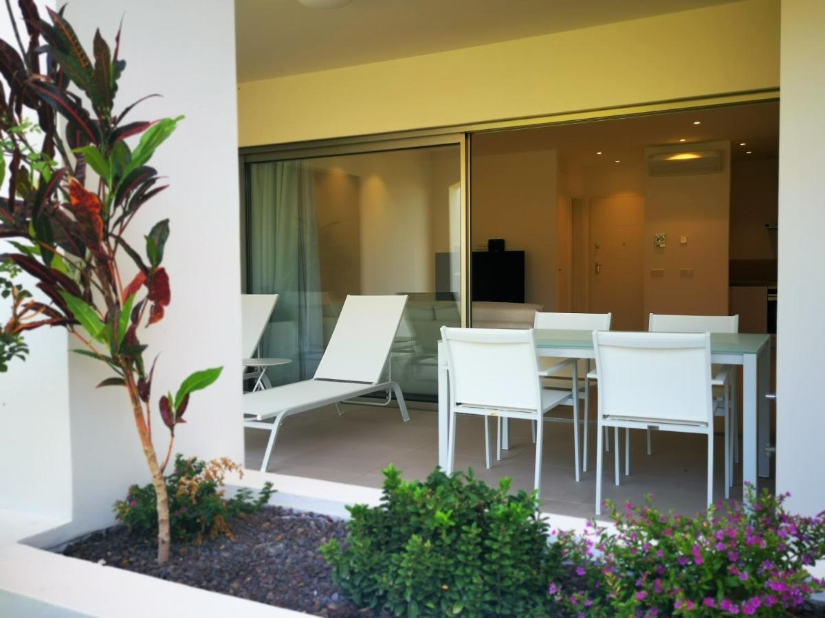 Apartamento Brand New Surrounded By Tropical Gardens! *
