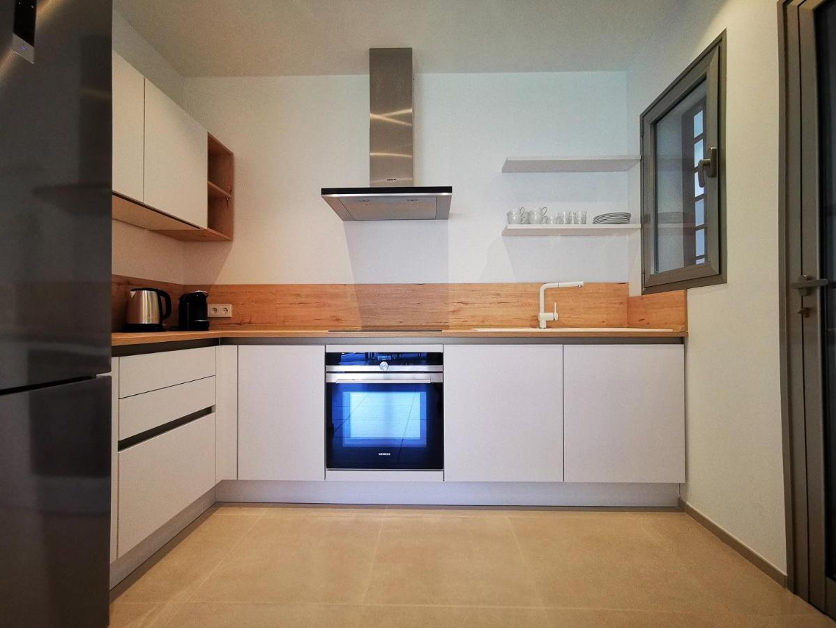 Brand New Surrounded By Tropical Gardens! Apartamento *