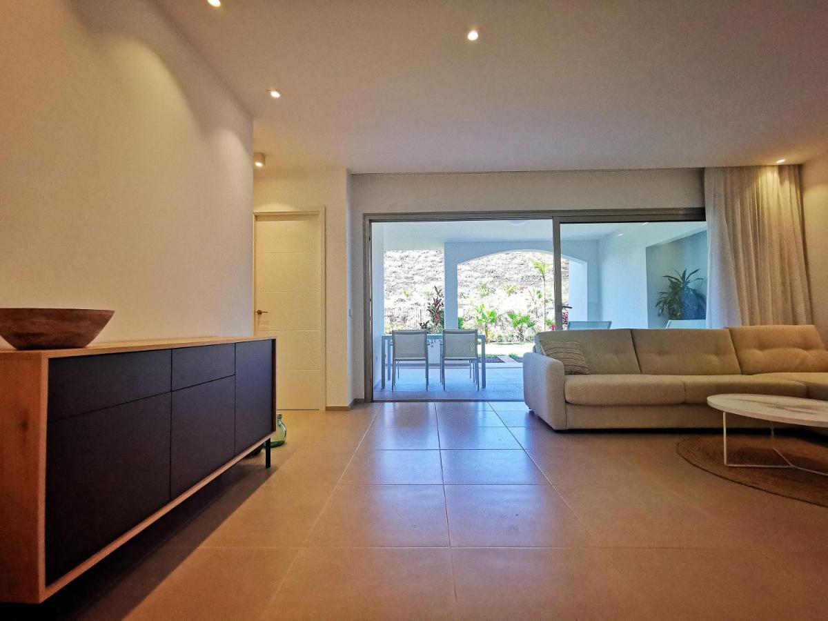 Brand New Surrounded By Tropical Gardens! * Palm-mar