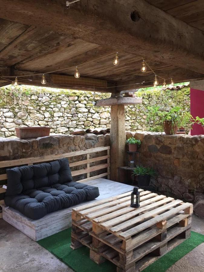 Casa Munia * Mestas De Con