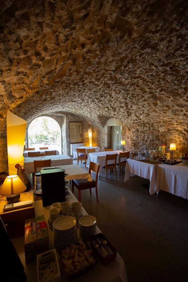 Hotel Arcs De - Adults Only Monells