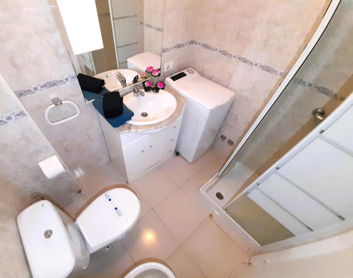 Olympia 425, View Wifi Free Holiday home *