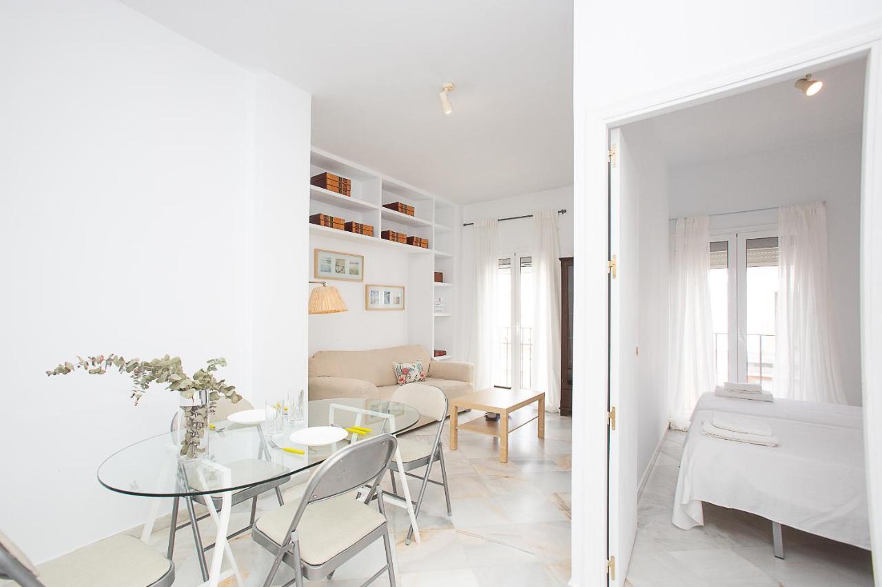 Apartamento Sibssanlucar Cabildo-calle Ancha-centro-wifi-amigos-familias *